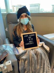 Foto de Jennifer en quimioterapia